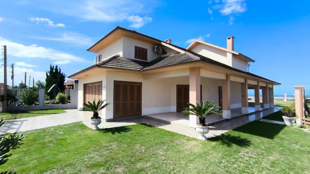 Apartamento 4 Dormitórios