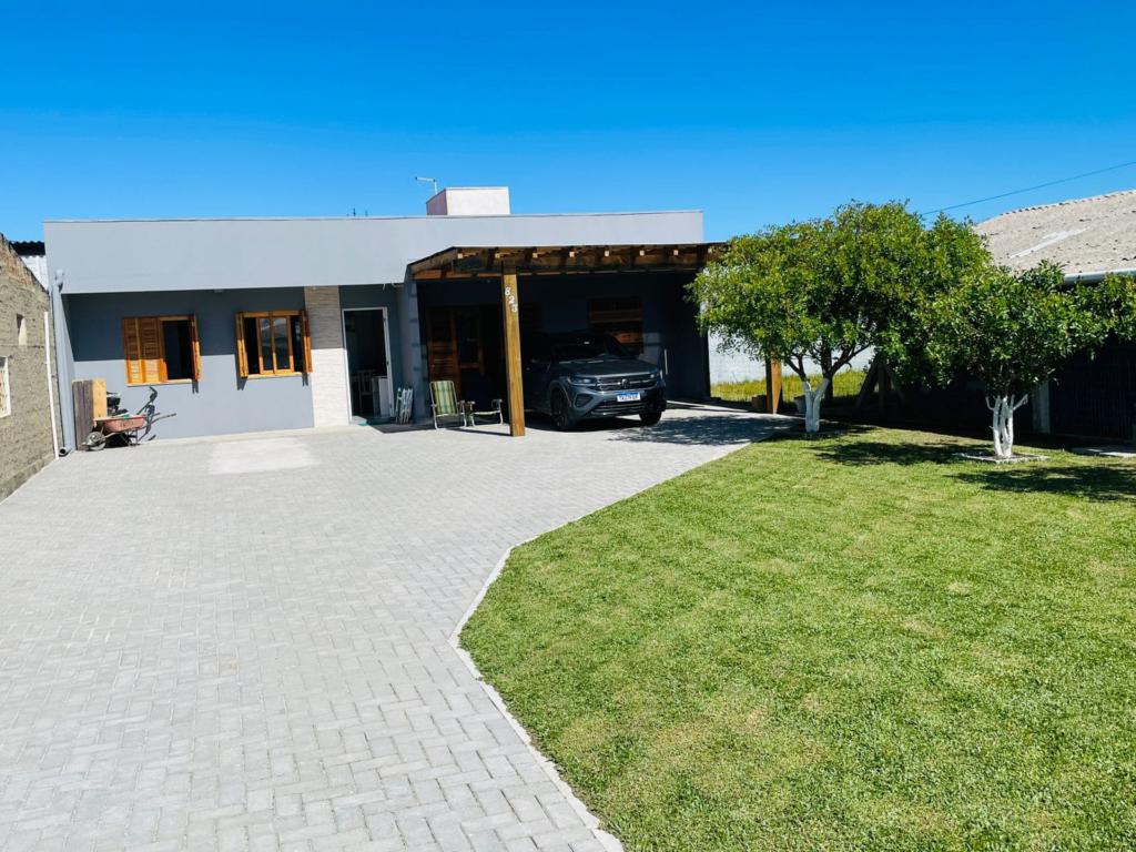 Casa/Sobrado 04 Dormitórios