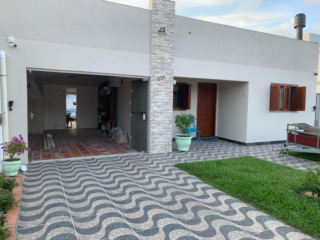 Casa/Sobrado 02 Dormitórios