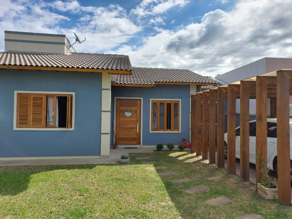 Casa/Sobrado 03 Dormitórios