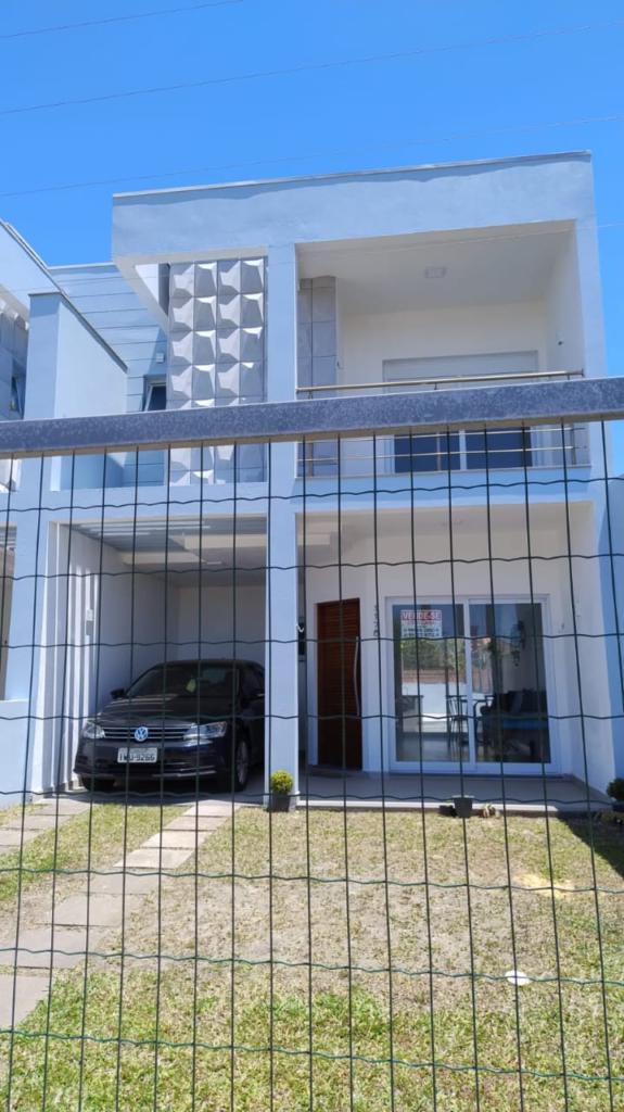 Casa/Sobrado 03 Dormitórios