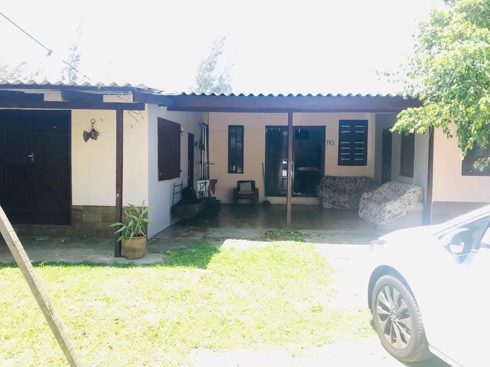 Casa/Sobrado 04 Dormitórios