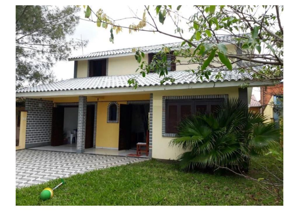 Casa/Sobrado 04 Dormitórios