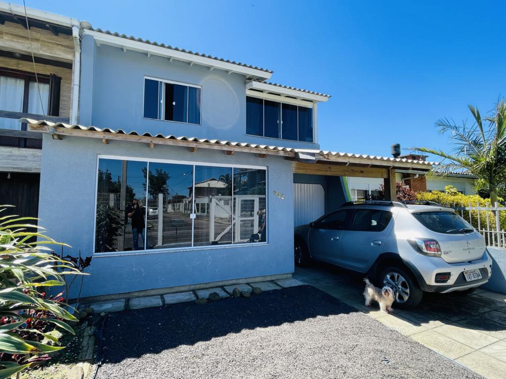 Casa/Sobrado 03 Dormitórios