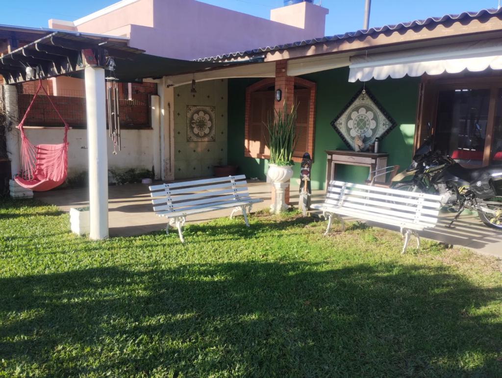 Casa/Sobrado 02 Dormitórios