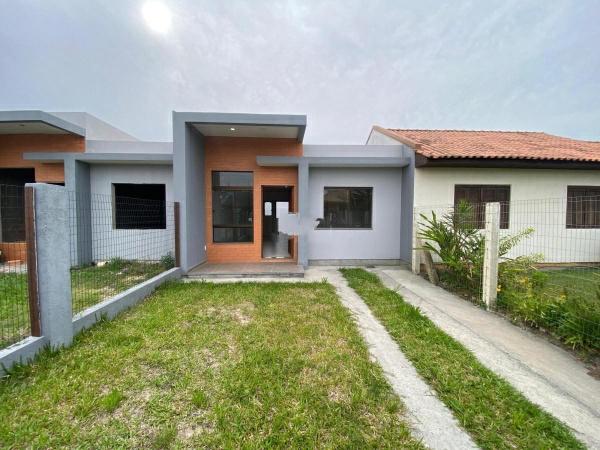 Casa/Sobrado 02 Dormitórios