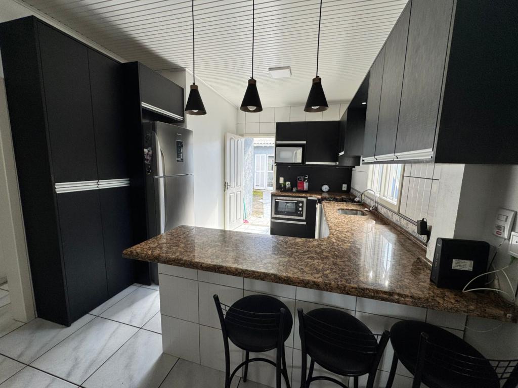 Casa/Sobrado 04 Dormitórios