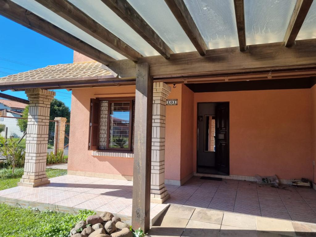 Duplex/Geminado 2 Dormitórios