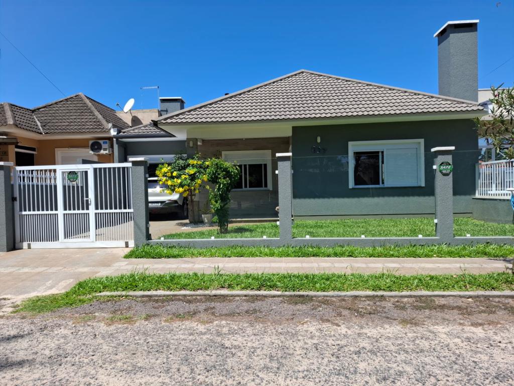 Casa/Sobrado 03 Dormitórios