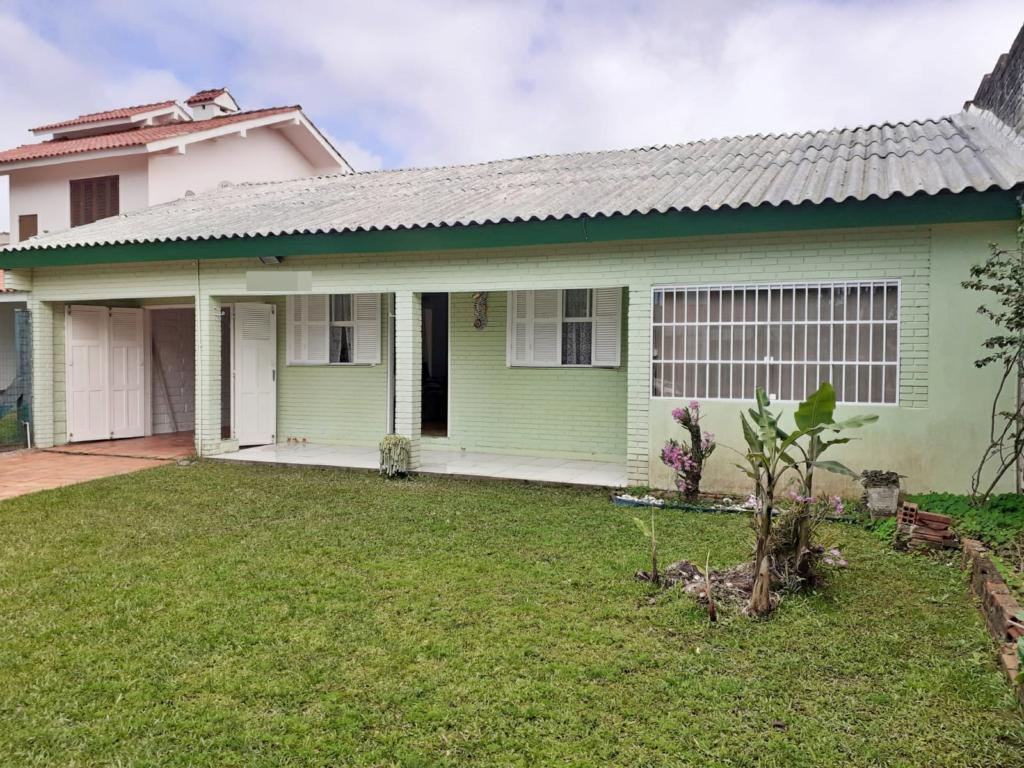 Casa/Sobrado 04 Dormitórios